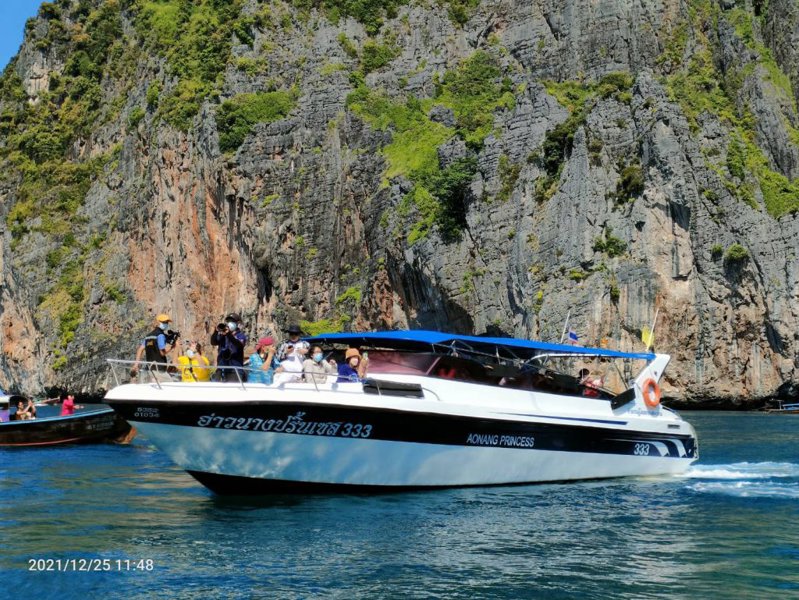 Our speed boats / เรือสปีดโบท อ่าวนางปรินเซส