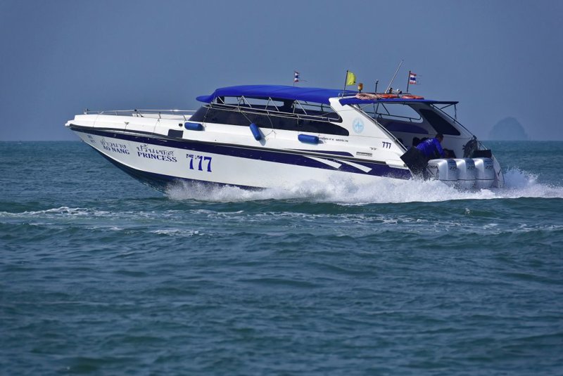 Our speed boats / เรือสปีดโบท อ่าวนางปรินเซส