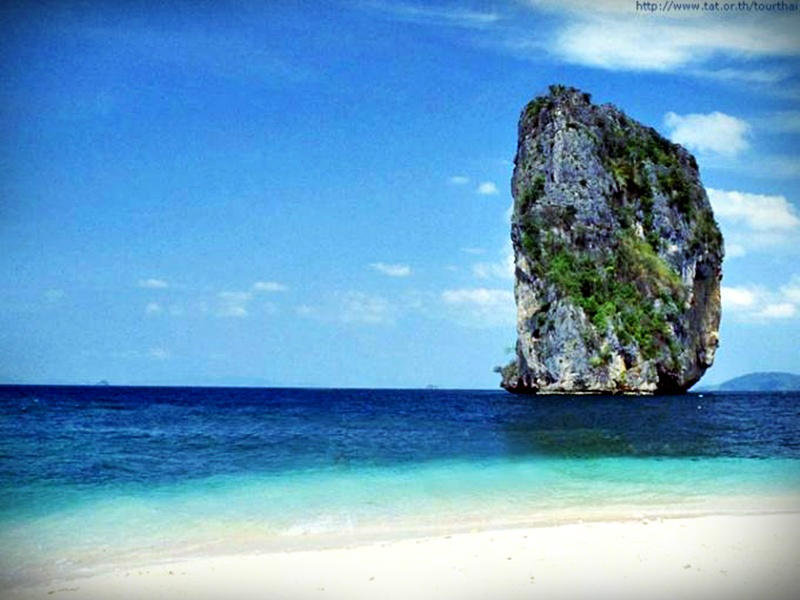 White sand at Poda Island