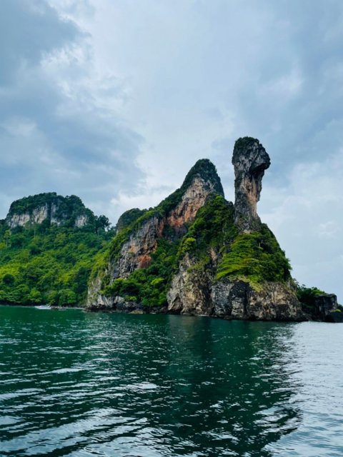 ทัวร์ 7 เกาะ ชมพระอาทิตย์ตก + บาบีคิว โดยเรือสปีดโบ๊ท